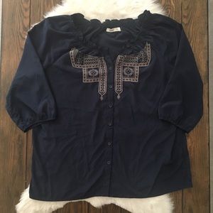 ON patterned button down blouse